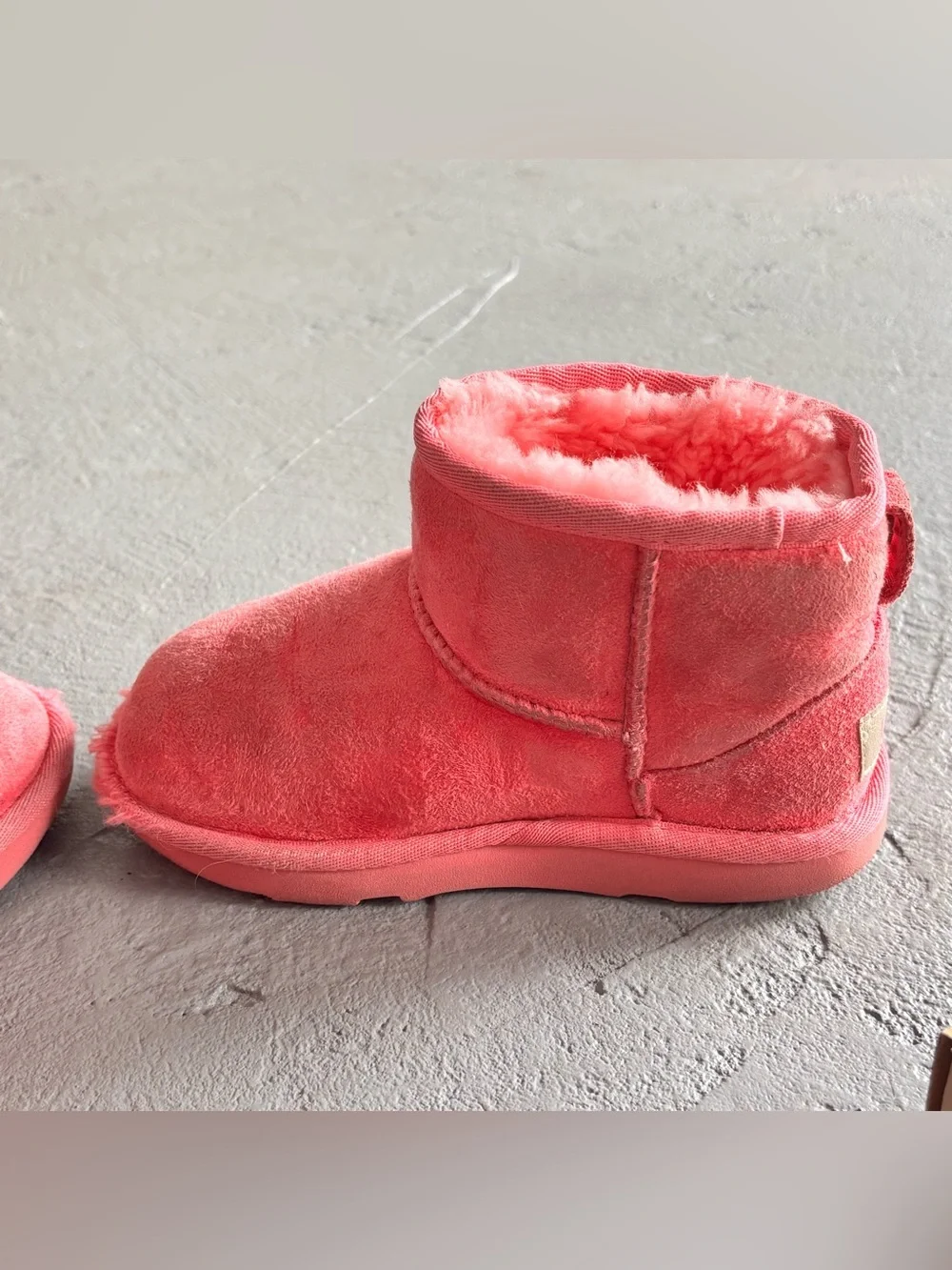 Ugg Classic 2 Mini Boot Pink Little Girls Size 12
